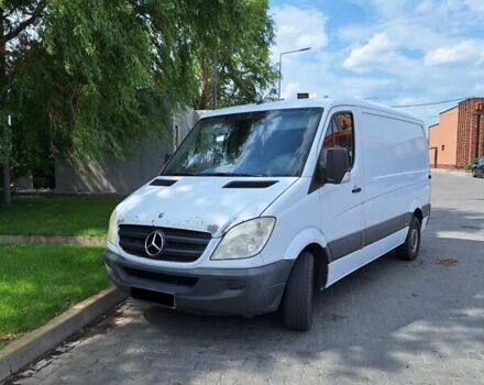 Белый Мерседес Sprinter, объемом двигателя 2.14 л и пробегом 352 тыс. км за 11600 $, фото 1 на Automoto.ua