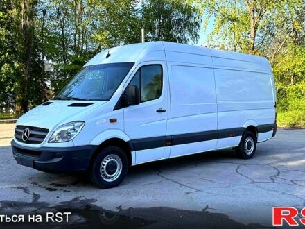 Белый Мерседес Sprinter, объемом двигателя 3 л и пробегом 240 тыс. км за 13500 $, фото 1 на Automoto.ua
