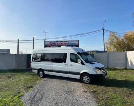 Белый Мерседес Sprinter, объемом двигателя 2.2 л и пробегом 929 тыс. км за 13500 $, фото 1 на Automoto.ua