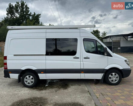 Белый Мерседес Sprinter, объемом двигателя 2.99 л и пробегом 424 тыс. км за 15000 $, фото 1 на Automoto.ua