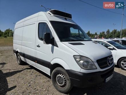 Белый Мерседес Sprinter, объемом двигателя 2.14 л и пробегом 350 тыс. км за 11400 $, фото 1 на Automoto.ua