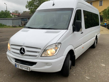 Белый Мерседес Sprinter, объемом двигателя 2.14 л и пробегом 532 тыс. км за 23900 $, фото 1 на Automoto.ua