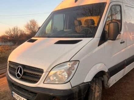 Белый Мерседес Sprinter, объемом двигателя 2.99 л и пробегом 360 тыс. км за 13800 $, фото 1 на Automoto.ua