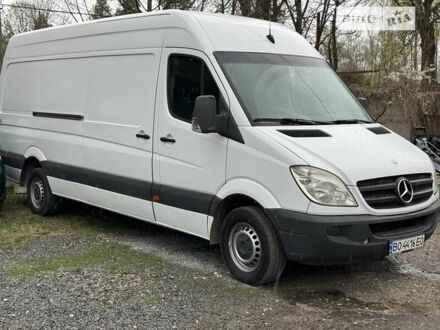 Білий Мерседес Sprinter, об'ємом двигуна 3.22 л та пробігом 322 тис. км за 15300 $, фото 1 на Automoto.ua