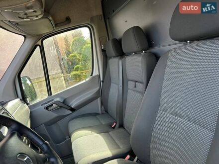 Белый Мерседес Sprinter, объемом двигателя 0 л и пробегом 490 тыс. км за 11490 $, фото 1 на Automoto.ua