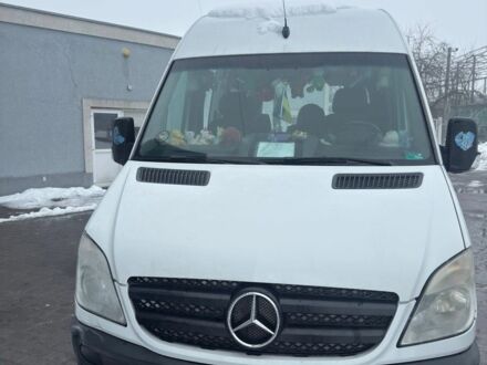 Белый Мерседес Sprinter, объемом двигателя 2.1 л и пробегом 475 тыс. км за 18000 $, фото 1 на Automoto.ua