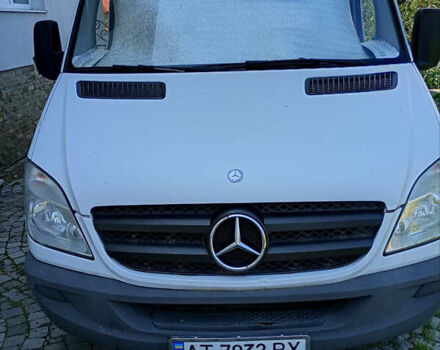 Белый Мерседес Sprinter, объемом двигателя 1.8 л и пробегом 249 тыс. км за 14000 $, фото 1 на Automoto.ua