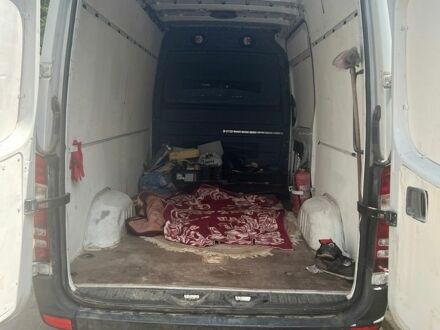 Білий Мерседес Sprinter, об'ємом двигуна 2.14 л та пробігом 554 тис. км за 10000 $, фото 1 на Automoto.ua