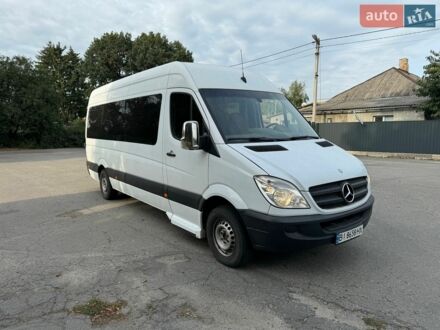 Белый Мерседес Sprinter, объемом двигателя 2.15 л и пробегом 325 тыс. км за 16500 $, фото 1 на Automoto.ua