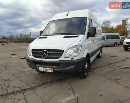 Белый Мерседес Sprinter, объемом двигателя 0 л и пробегом 190 тыс. км за 28800 $, фото 1 на Automoto.ua