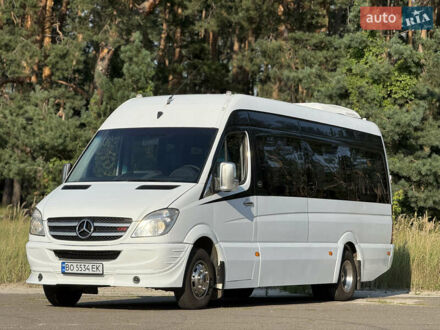 Мерседес Sprinter 2010 в Киеве на Automoto.ua Белый Мерседес Sprinter, объемом двигателя 3 л и пробегом 680 тыс. км за 32000 $, фото 1 на Automoto.ua