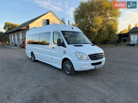 Белый Мерседес Sprinter, объемом двигателя 3 л и пробегом 570 тыс. км за 35300 $, фото 1 на Automoto.ua
