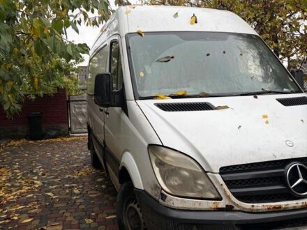 Белый Мерседес Sprinter, объемом двигателя 2.1 л и пробегом 450 тыс. км за 5805 $, фото 1 на Automoto.ua
