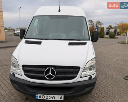 Белый Мерседес Sprinter, объемом двигателя 2.99 л и пробегом 412 тыс. км за 20000 $, фото 1 на Automoto.ua