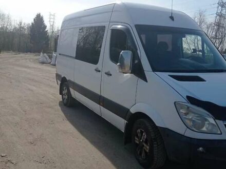 Мерседес Sprinter 2010 в Черновцах на Automoto.ua Белый Мерседес Sprinter, объемом двигателя 3 л и пробегом 550 тыс. км за 14000 $, фото 1 на Automoto.ua