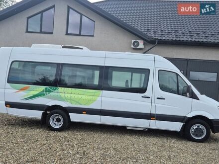 Белый Мерседес Sprinter, объемом двигателя 2.2 л и пробегом 200 тыс. км за 35000 $, фото 1 на Automoto.ua