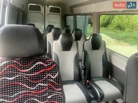 Белый Мерседес Sprinter, объемом двигателя 2.2 л и пробегом 530 тыс. км за 16900 $, фото 1 на Automoto.ua