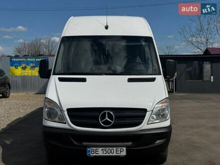 Белый Мерседес Sprinter, объемом двигателя 2.2 л и пробегом 630 тыс. км за 23000 $, фото 1 на Automoto.ua