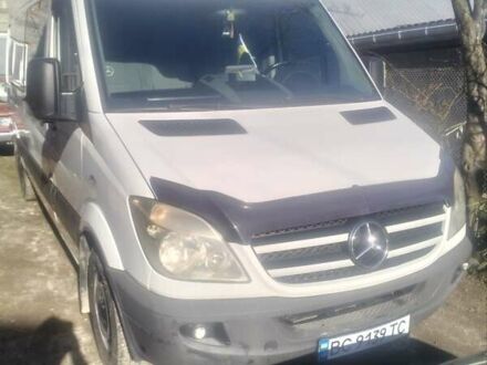 Мерседес Sprinter 2010 у Перемышлянах на Automoto.ua Білий Мерседес Sprinter, об'ємом двигуна 2.14 л та пробігом 609 тис. км за 18600 $, фото 1 на Automoto.ua