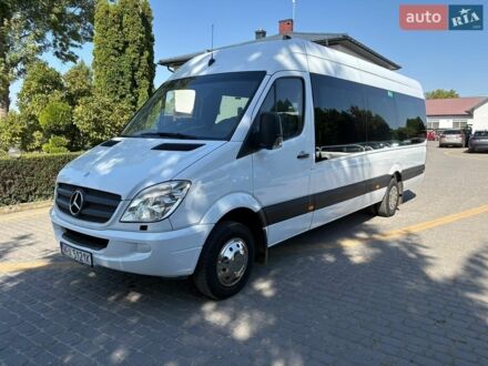 Белый Мерседес Sprinter, объемом двигателя 2.2 л и пробегом 460 тыс. км за 29990 $, фото 1 на Automoto.ua