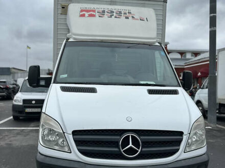 Белый Мерседес Sprinter, объемом двигателя 3 л и пробегом 310 тыс. км за 25000 $, фото 1 на Automoto.ua