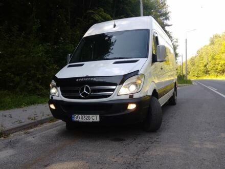 Белый Мерседес Sprinter, объемом двигателя 3 л и пробегом 708 тыс. км за 19500 $, фото 1 на Automoto.ua