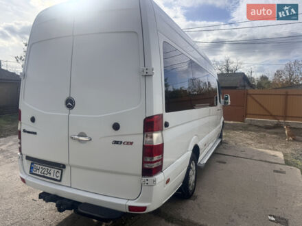 Белый Мерседес Sprinter, объемом двигателя 2.14 л и пробегом 800 тыс. км за 14900 $, фото 1 на Automoto.ua