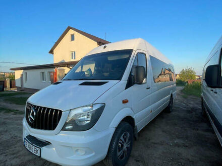 Белый Мерседес Sprinter, объемом двигателя 3 л и пробегом 4 тыс. км за 25500 $, фото 1 на Automoto.ua