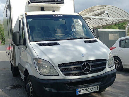 Мерседес Sprinter 2010 у Дніпро (Дніпропетровську) на Automoto.ua Білий Мерседес Sprinter, об'ємом двигуна 2.69 л та пробігом 320 тис. км за 22000 $, фото 1 на Automoto.ua