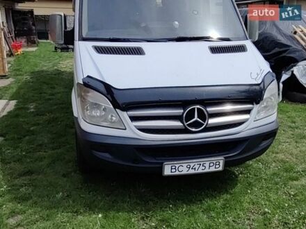 Білий Мерседес Sprinter, об'ємом двигуна 3 л та пробігом 320 тис. км за 14000 $, фото 1 на Automoto.ua
