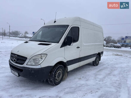Белый Мерседес Sprinter, объемом двигателя 2.14 л и пробегом 300 тыс. км за 10500 $, фото 1 на Automoto.ua