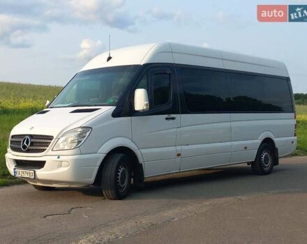 Білий Мерседес Sprinter, об'ємом двигуна 2.14 л та пробігом 430 тис. км за 22000 $, фото 1 на Automoto.ua