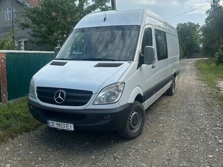 Белый Мерседес Sprinter, объемом двигателя 2.99 л и пробегом 380 тыс. км за 16800 $, фото 1 на Automoto.ua