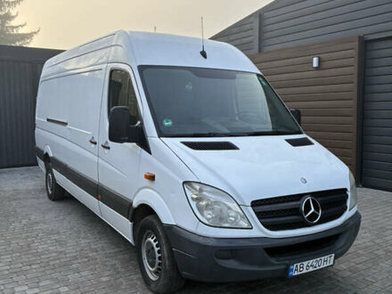 Мерседес Sprinter 2011 у Жмеренке на Automoto.ua Білий Мерседес Sprinter, об'ємом двигуна 2.14 л та пробігом 426 тис. км за 14850 $, фото 1 на Automoto.ua