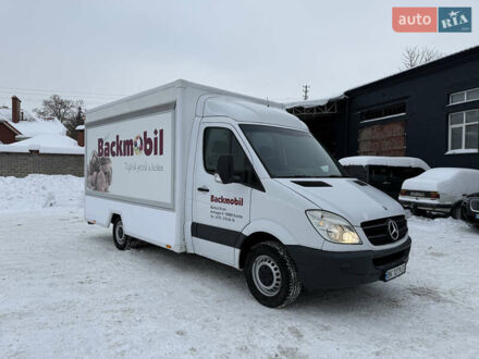 Белый Мерседес Sprinter, объемом двигателя 2.14 л и пробегом 173 тыс. км за 19999 $, фото 1 на Automoto.ua