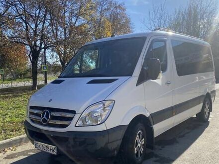 Белый Мерседес Sprinter, объемом двигателя 2.15 л и пробегом 370 тыс. км за 15000 $, фото 1 на Automoto.ua