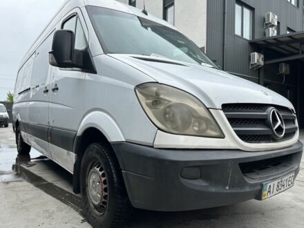Белый Мерседес Sprinter, объемом двигателя 2.1 л и пробегом 400 тыс. км за 9000 $, фото 1 на Automoto.ua