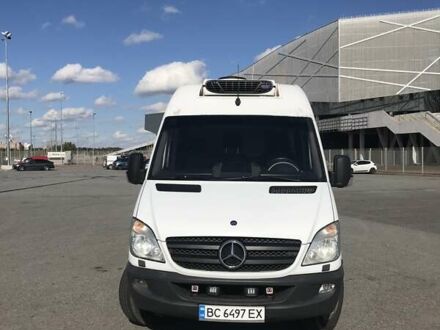 Білий Мерседес Sprinter, об'ємом двигуна 2.14 л та пробігом 100 тис. км за 17000 $, фото 1 на Automoto.ua