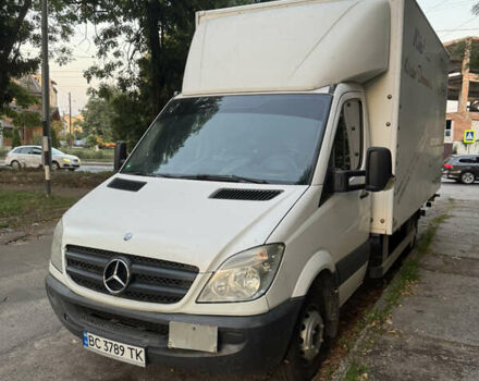 Белый Мерседес Sprinter, объемом двигателя 2.14 л и пробегом 403 тыс. км за 15900 $, фото 1 на Automoto.ua