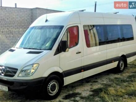 Белый Мерседес Sprinter, объемом двигателя 2.99 л и пробегом 200 тыс. км за 32900 $, фото 1 на Automoto.ua