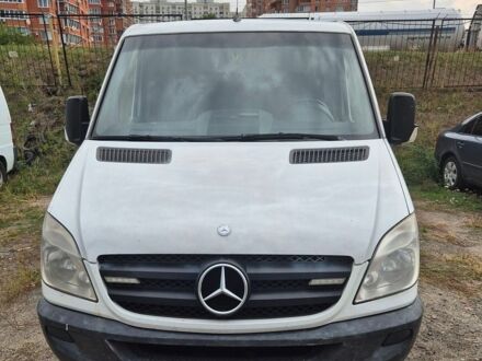 Белый Мерседес Sprinter, объемом двигателя 2 л и пробегом 508 тыс. км за 9000 $, фото 1 на Automoto.ua