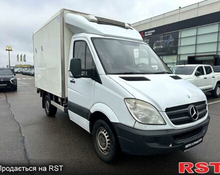 Мерседес Sprinter 2011 у Києві на Automoto.ua Білий Мерседес Sprinter, об'ємом двигуна 2.1 л та пробігом 302 тис. км за 15682 $, фото 1 на Automoto.ua