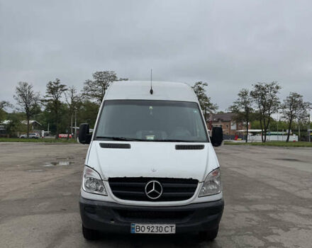 Белый Мерседес Sprinter, объемом двигателя 2.99 л и пробегом 600 тыс. км за 15000 $, фото 1 на Automoto.ua