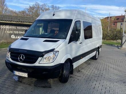 Белый Мерседес Sprinter, объемом двигателя 2.14 л и пробегом 580 тыс. км за 16500 $, фото 1 на Automoto.ua