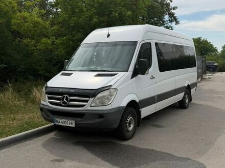 Білий Мерседес Sprinter, об'ємом двигуна 2.14 л та пробігом 700 тис. км за 18500 $, фото 1 на Automoto.ua