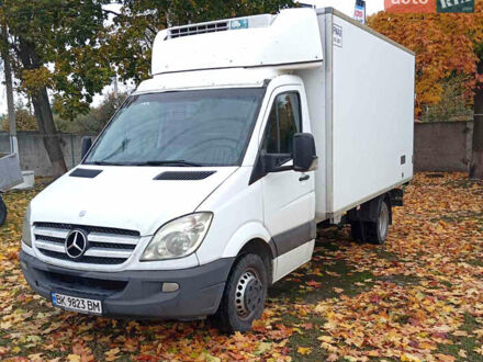 Белый Мерседес Sprinter, объемом двигателя 2.99 л и пробегом 700 тыс. км за 17000 $, фото 1 на Automoto.ua