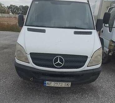 Мерседес Sprinter 2011 в Днепре (Днепропетровске) на Automoto.ua Белый Мерседес Sprinter, объемом двигателя 2.1 л и пробегом 724 тыс. км за 7500 $, фото 1 на Automoto.ua