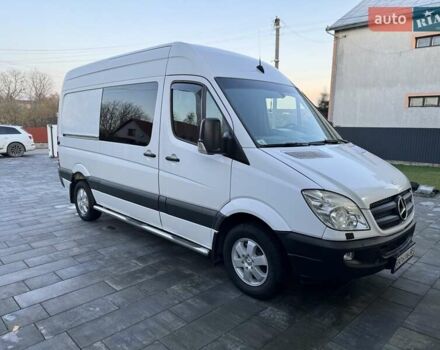 Белый Мерседес Sprinter, объемом двигателя 2.99 л и пробегом 350 тыс. км за 17500 $, фото 1 на Automoto.ua
