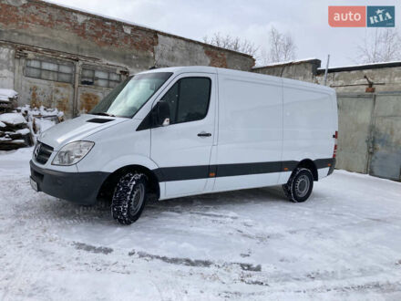 Белый Мерседес Sprinter, объемом двигателя 2.14 л и пробегом 382 тыс. км за 12700 $, фото 1 на Automoto.ua