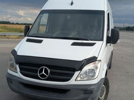 Білий Мерседес Sprinter, об'ємом двигуна 2.2 л та пробігом 331 тис. км за 9800 $, фото 1 на Automoto.ua
